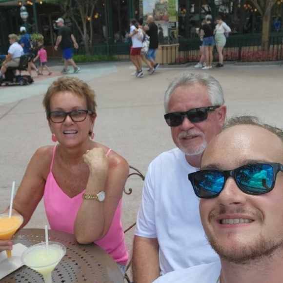 Meet your Posher, Terry - Picture 13 of 14